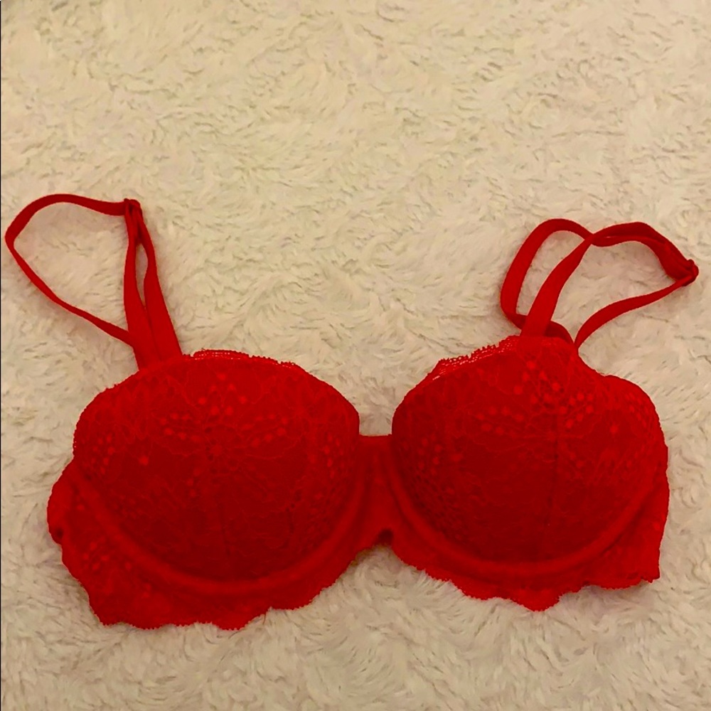 Victoria secrets bra push up red Lacey
